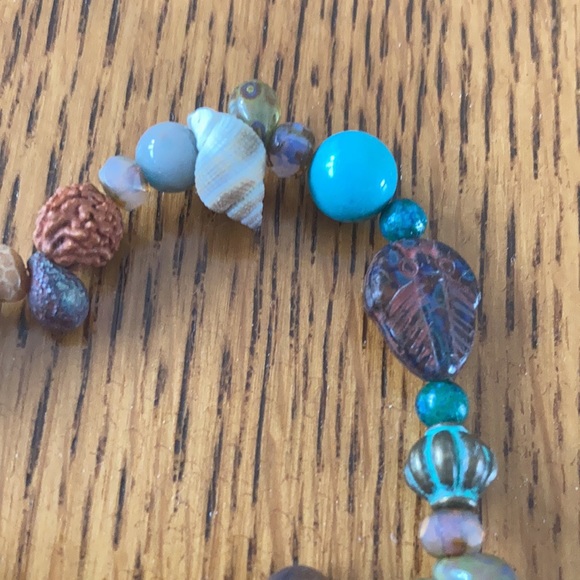 New Quirky Stretch Elastic Bead Bracelet from Laura Hansen Designs - Picture 4 of 6